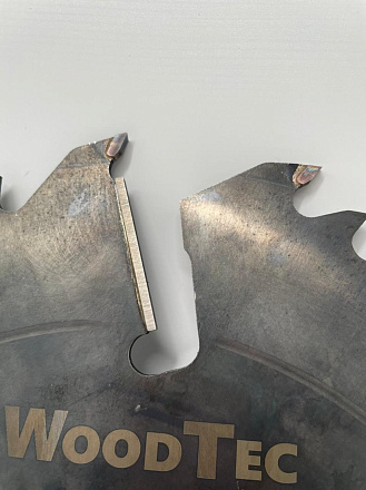 Пила дисковая Ø300 х 50 х 3,5/2,2 Z = 18 + 18 + 4 WoodTec