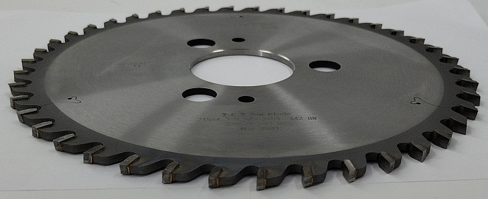 Пила подрезная Ø215 х 50 х 4,3-5,5 Z = 42 WoodTec