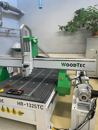 Фрезерно-гравировальный станок с ЧПУ WoodTec HR 1325TC